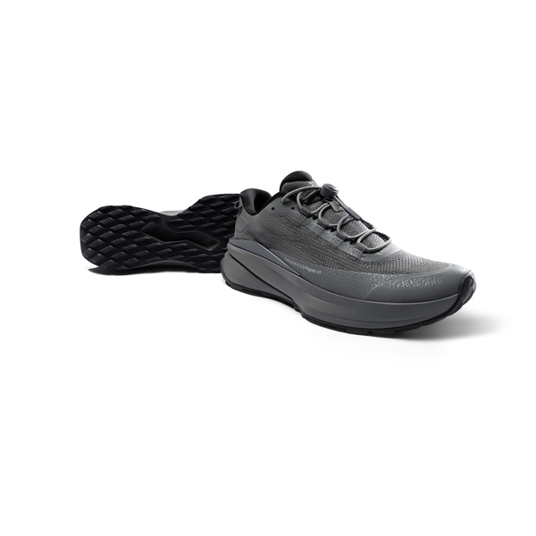 NIID R4DICAL Everyday All Purpose Sneaker