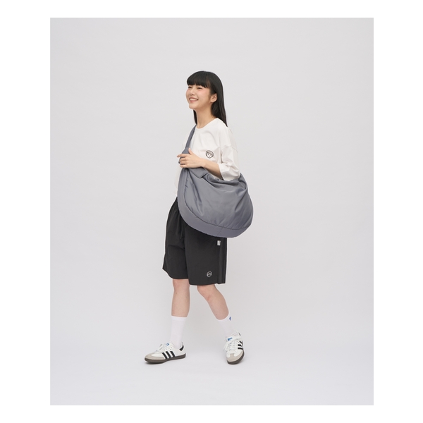 Plain-me Cloud Bag