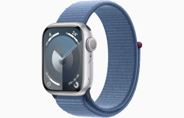 Apple Watch Series 9 GPS 45mm Silver Aluminium Case with Winter Blue Sport Loop